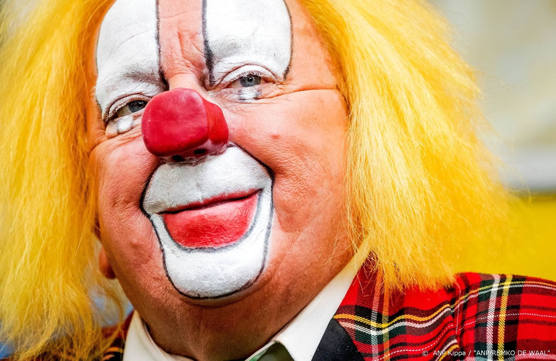 Bassie op huwelijksdag ontslagen uit ziekenhuis