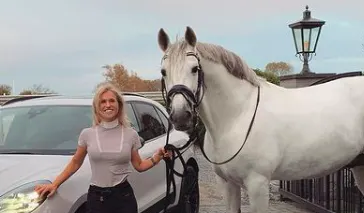 Britt Dekker in de clinch met Belastingdienst vanwege Talpa-paard