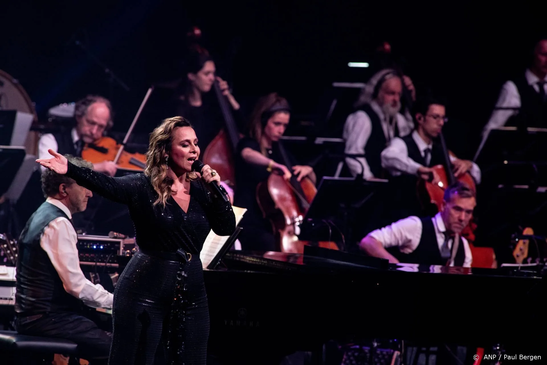 Trijntje Oosterhuis met kerstshow in Ziggo Dome