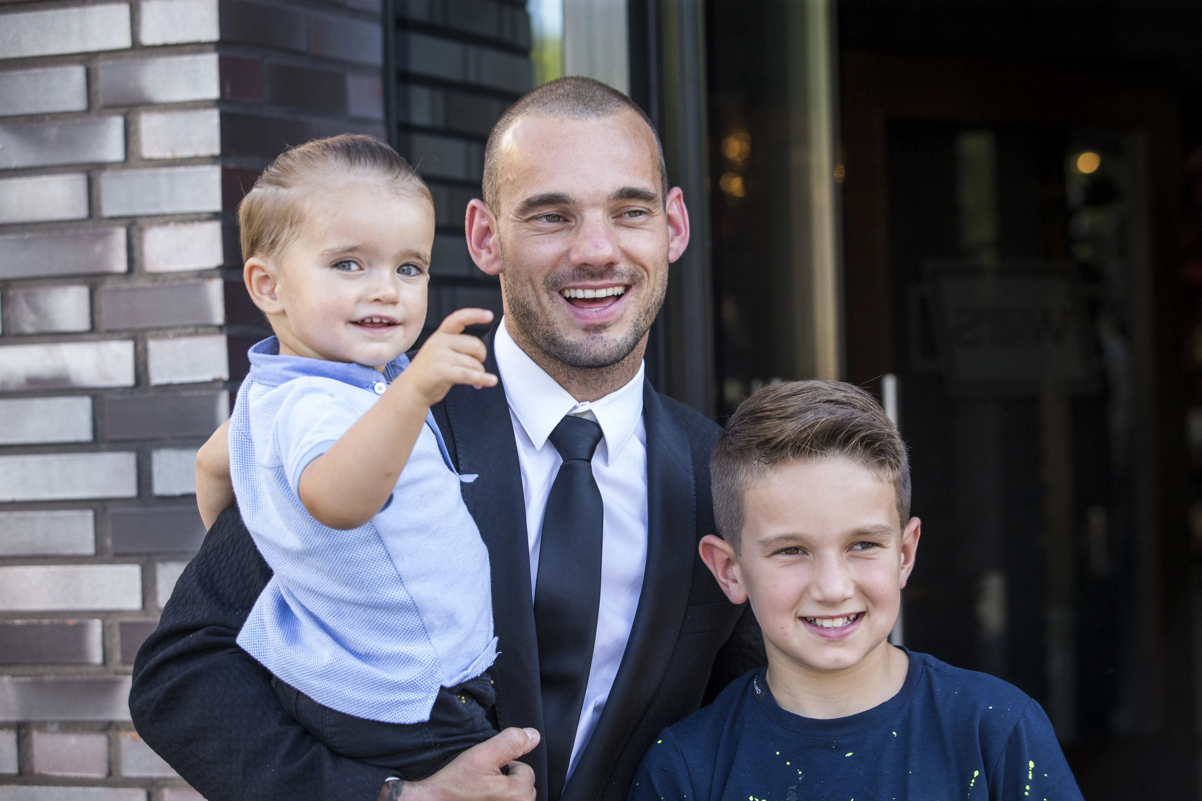 Grote opluchting bij Wesley Sneijder en familie