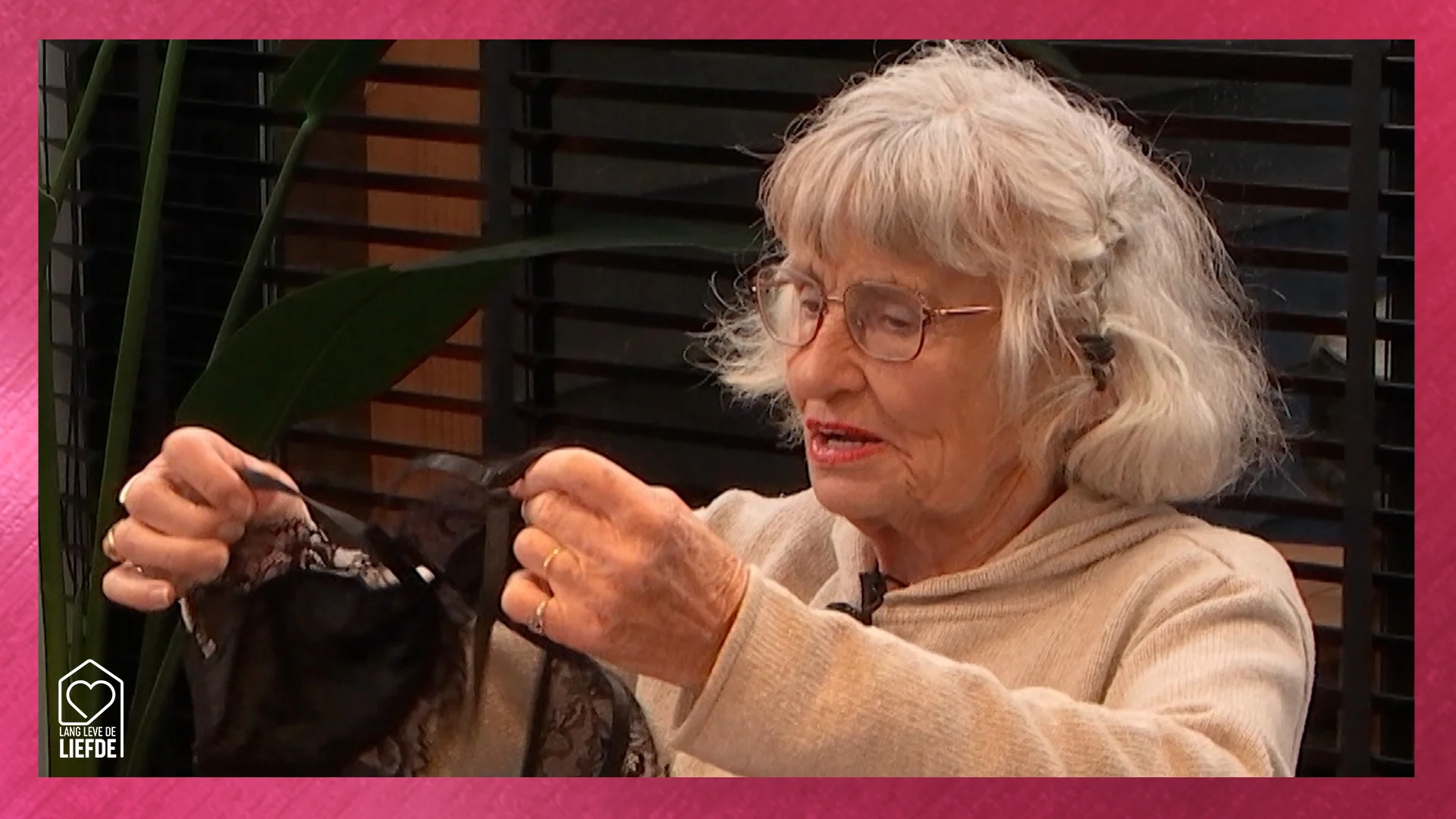 Iconische oma Trix terug in Lang Leve de Liefde