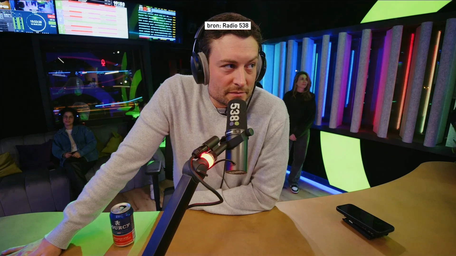 Viktor Verhulst reageert op bevalling ex-vriendin Marthe