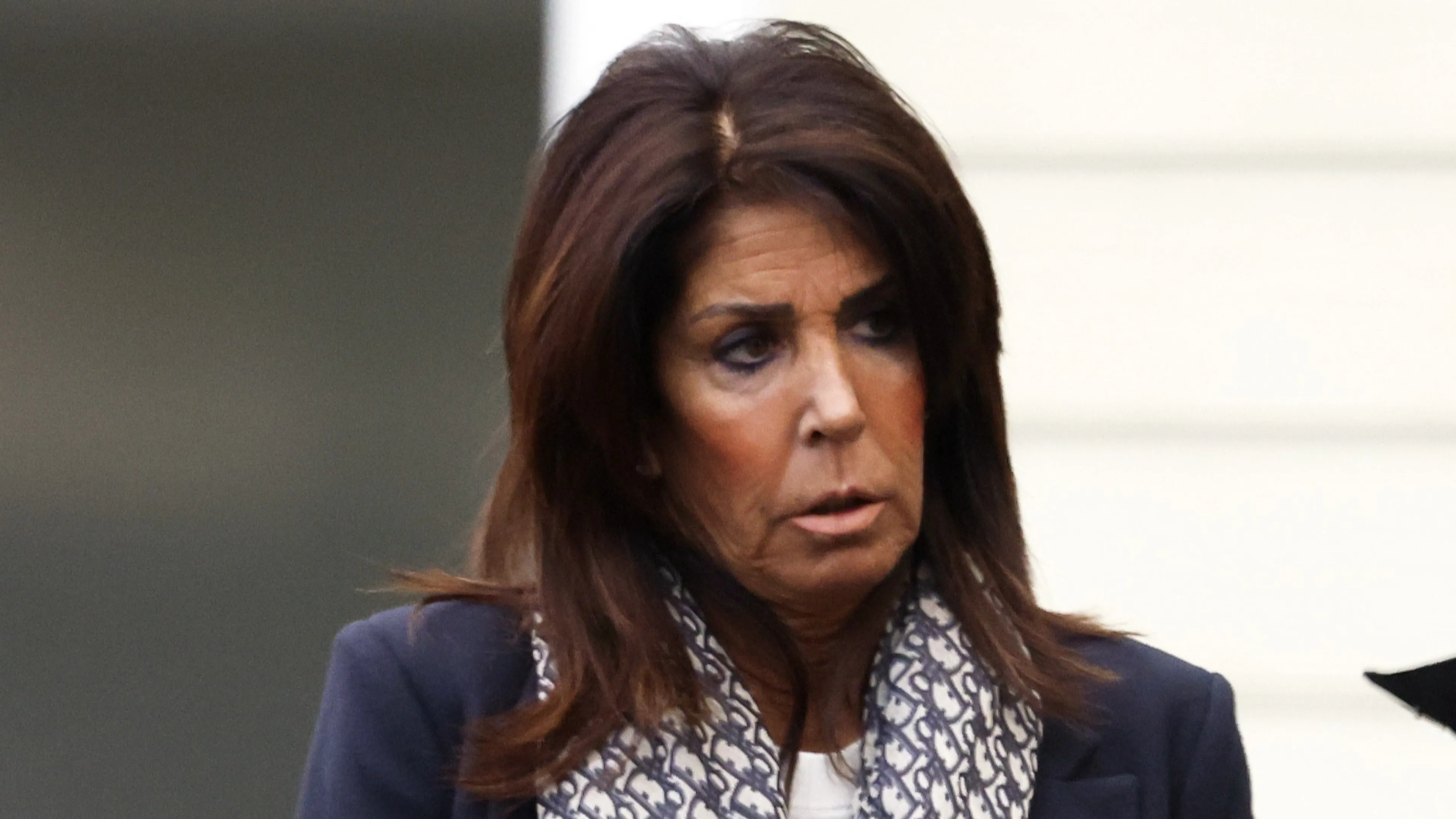 Auto Rachel Hazes weggesleept na aanvaring met Spaanse politie | Shownieuws