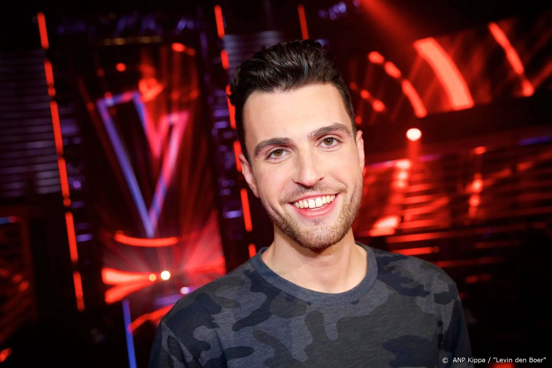 Duncan geniet van thuiswedstrijd bij The voice of Holland