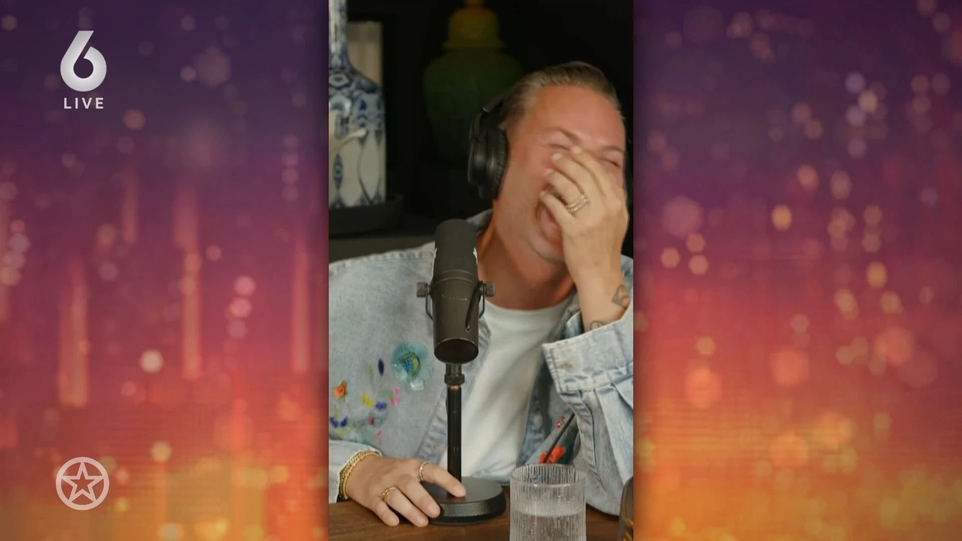 Fred van Leer gaat helemaal stuk om naakte presentatieklus Richard Groenendijk