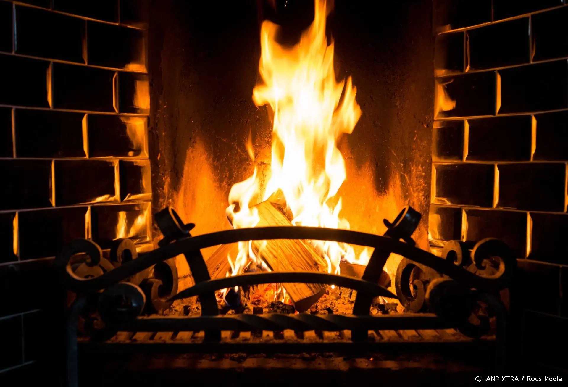 Zoveel mensen keken er naar het haardvuur op SBS6