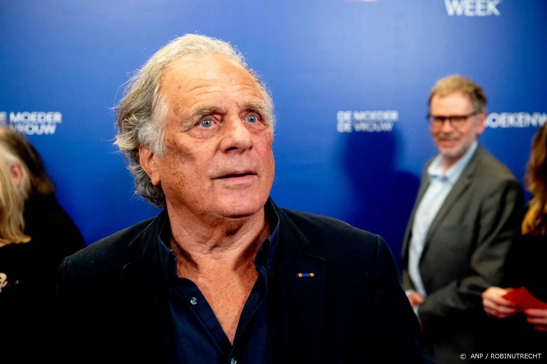 Amsterdam eert Jan Cremer met unieke penning