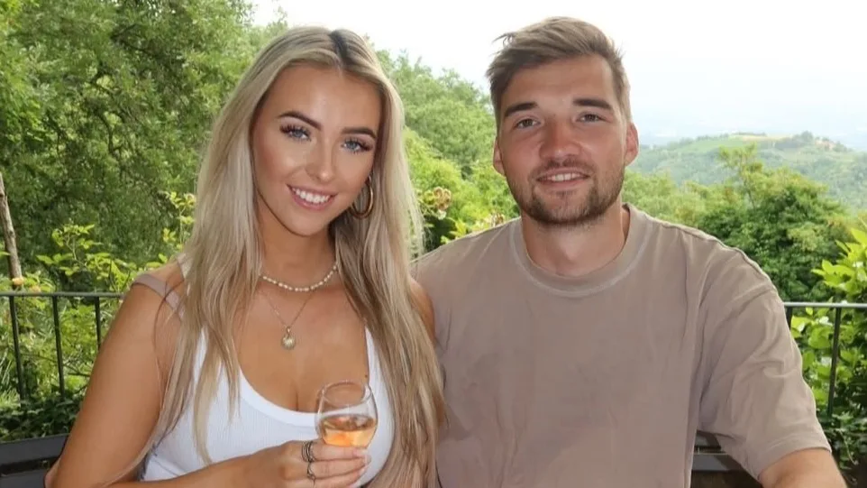 Gio Latooy laat miljoenenvilla achter zich: 'Rupsje nooit genoeg'