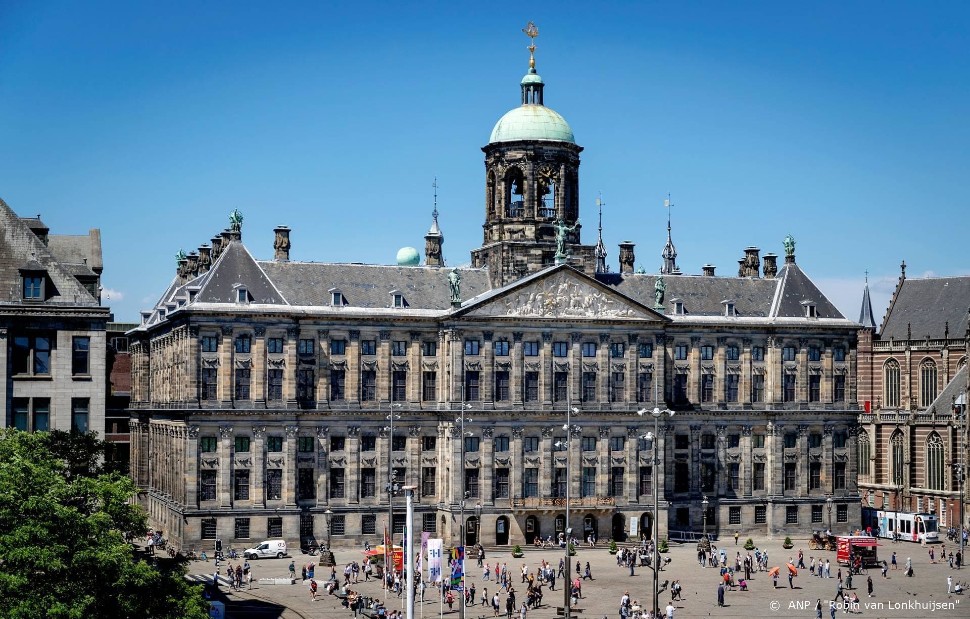 757.000 tv-kijkers bij rondleiding in Koninklijk Paleis op de Dam