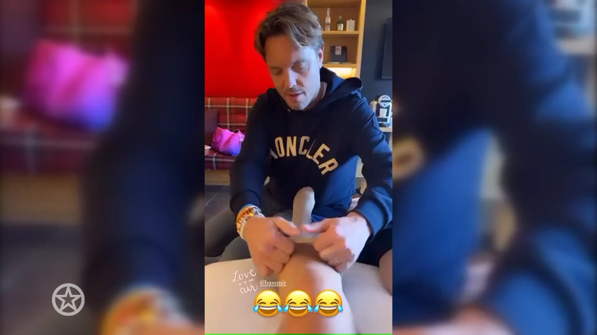 Bas Smit geeft Nicolette van Dam romantische behandeling