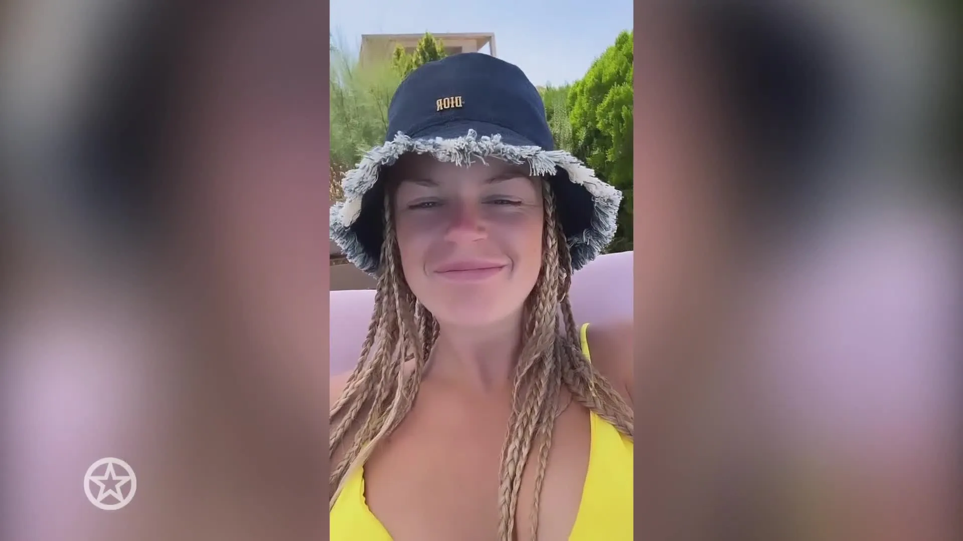 Davina Michelle showt bikinibody