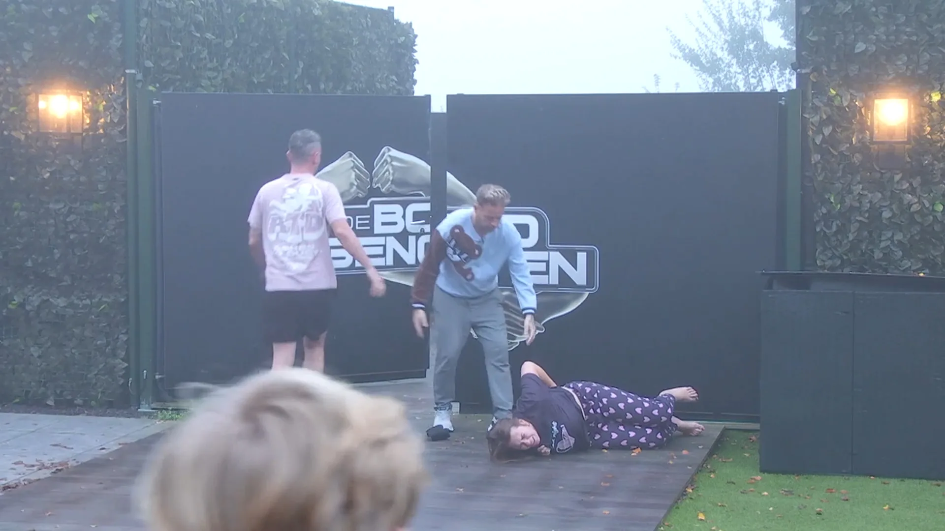 Heftig ongeluk bij de Bondgenoten, een ambulance moet zelfs ter plaatse komen.