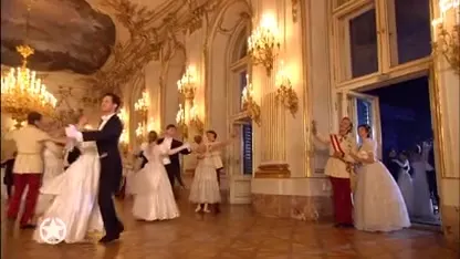 Celine Huijsmans en André Rieu genieten dansend van Wenen!