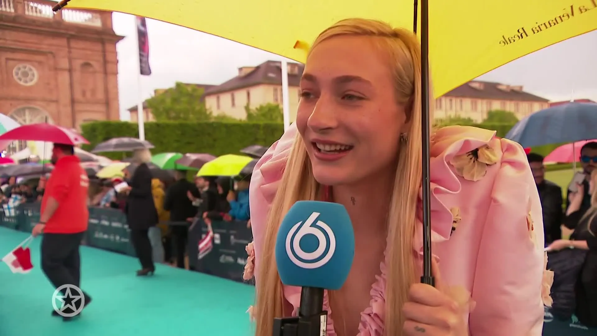 S10 overwint angst op turquoise loper songfestival