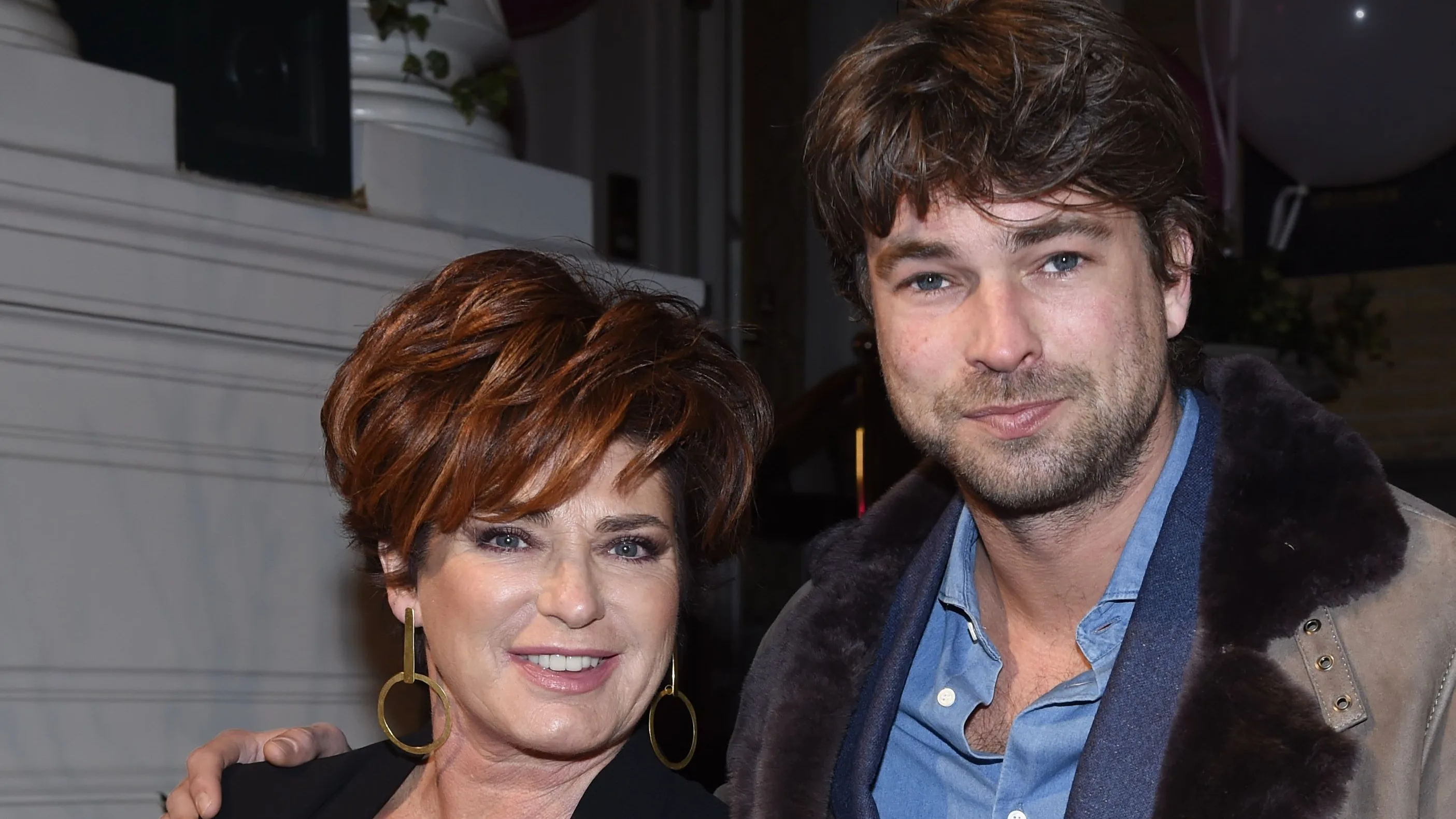 Moeder Rick Brandsteder geeft duidelijkheid over zoon in afkickkliniek