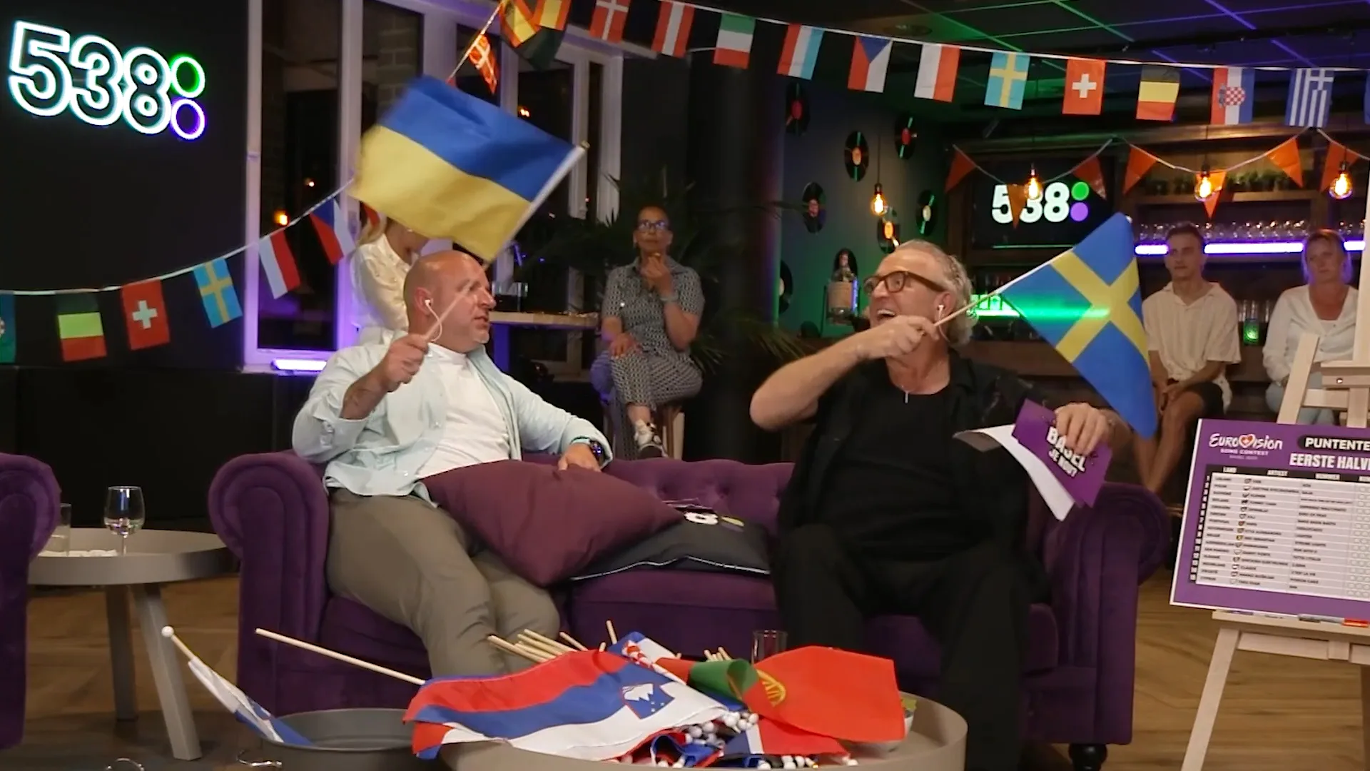 Gordon en Andy zijn onder de indruk van Zweedse Songfestival-act: 'Topfavoriet'