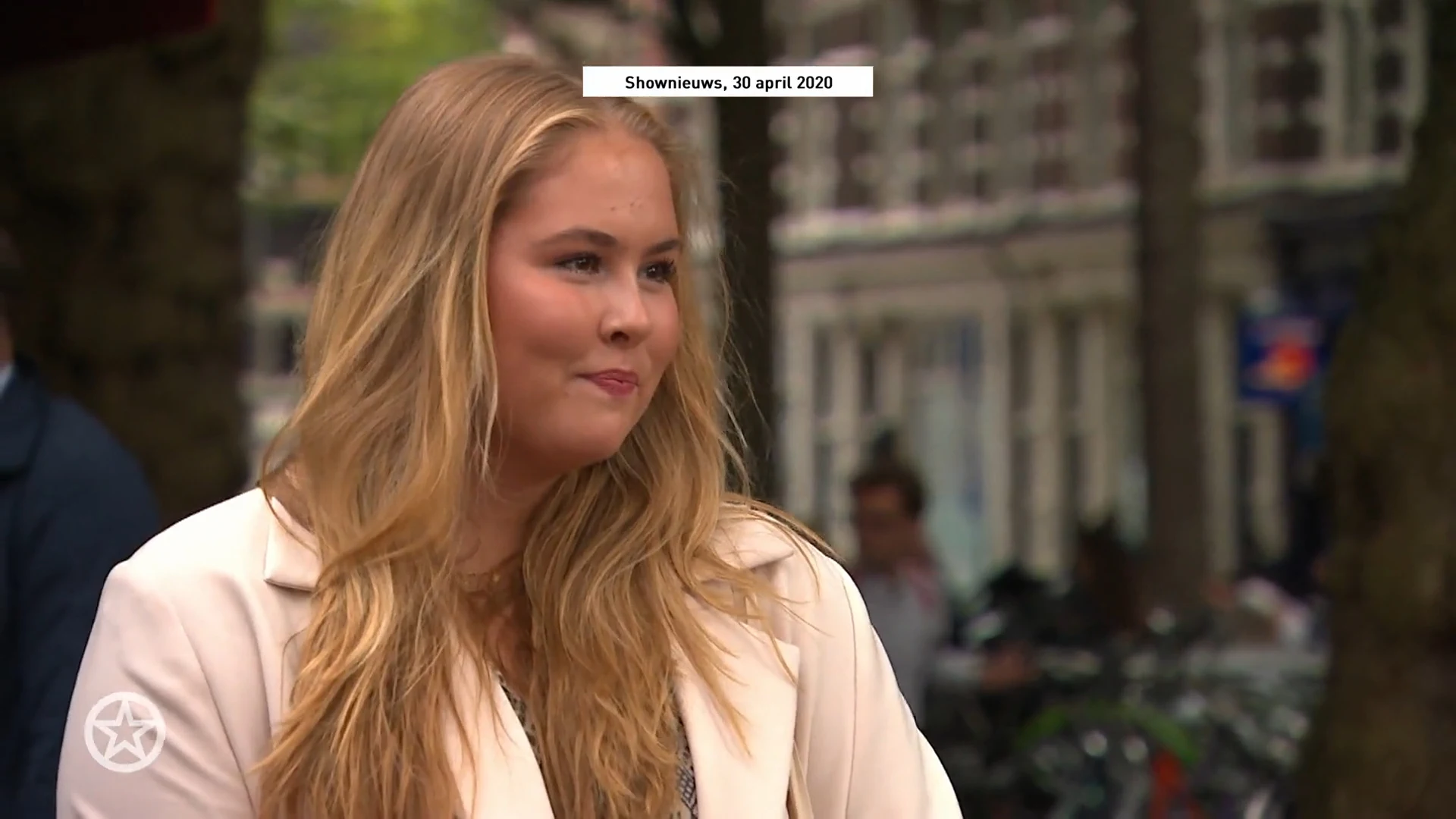 Bedreiger prinses Amalia is weer op vrije voeten