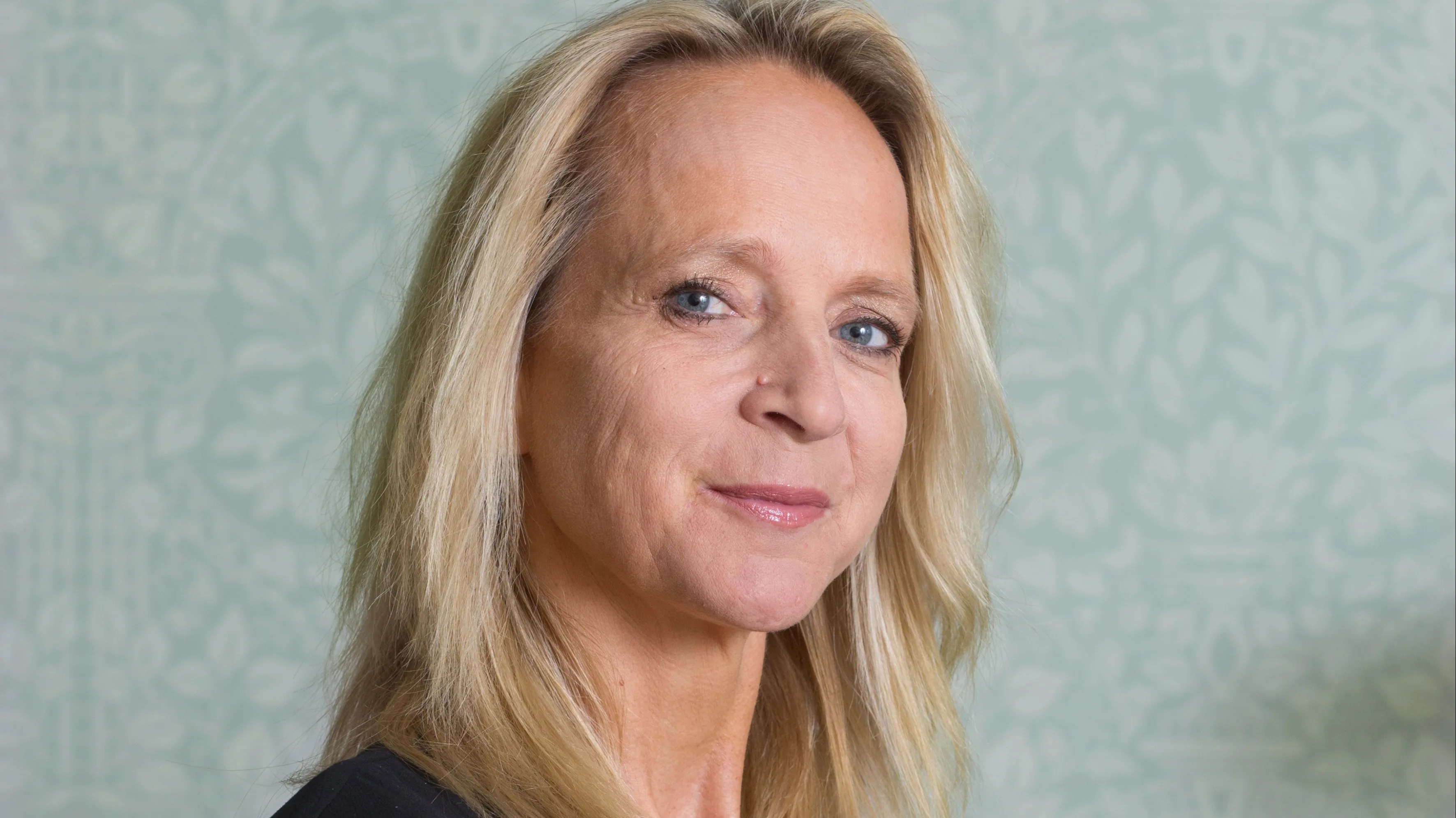 Floortje Dessing brak na overlijden van haar vader: 'Ben ongelooflijk verdrietig'