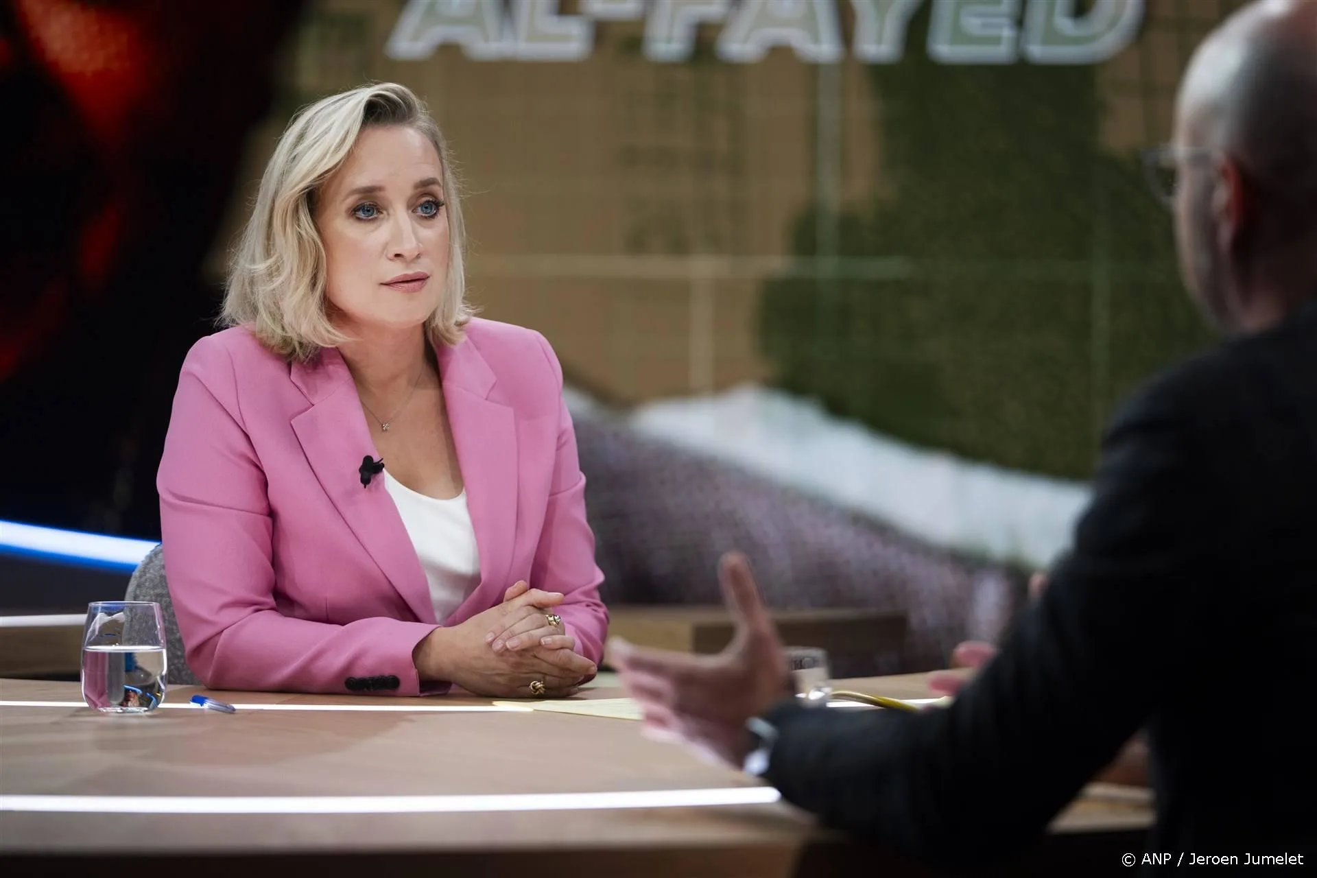 Déze straf krijgt de man die Eva Jinek stalkte en bedreigde