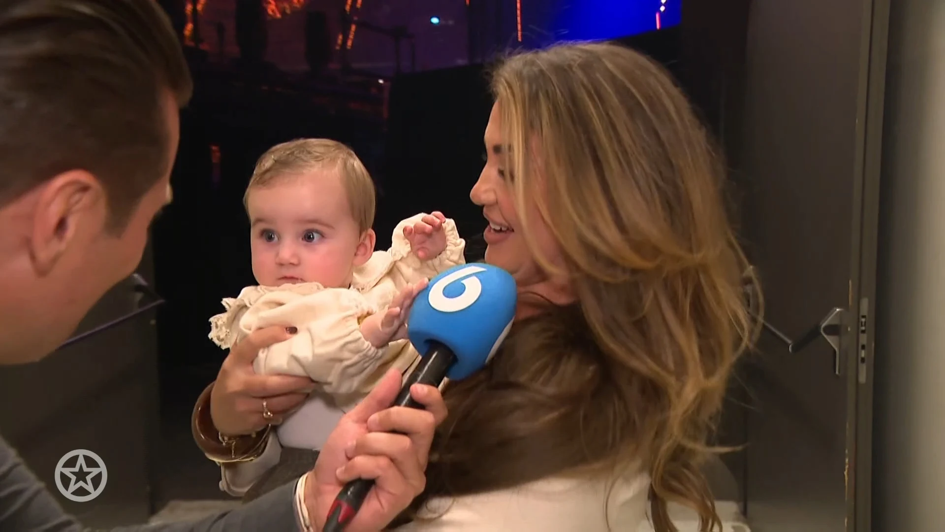 Dochtertje Mart Hoogkamer aanwezig bij Ahoy-concert