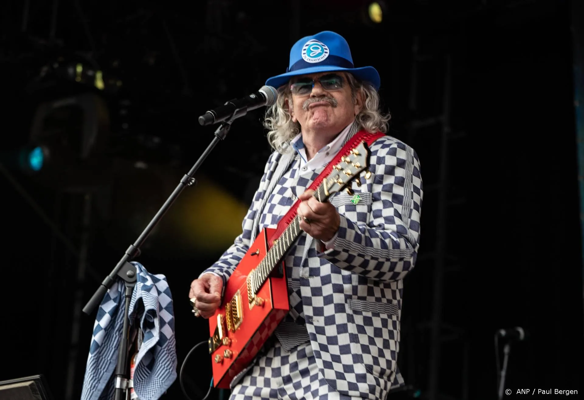 Farmers Defence Force onaangekondigd op stoep Bennie Jolink