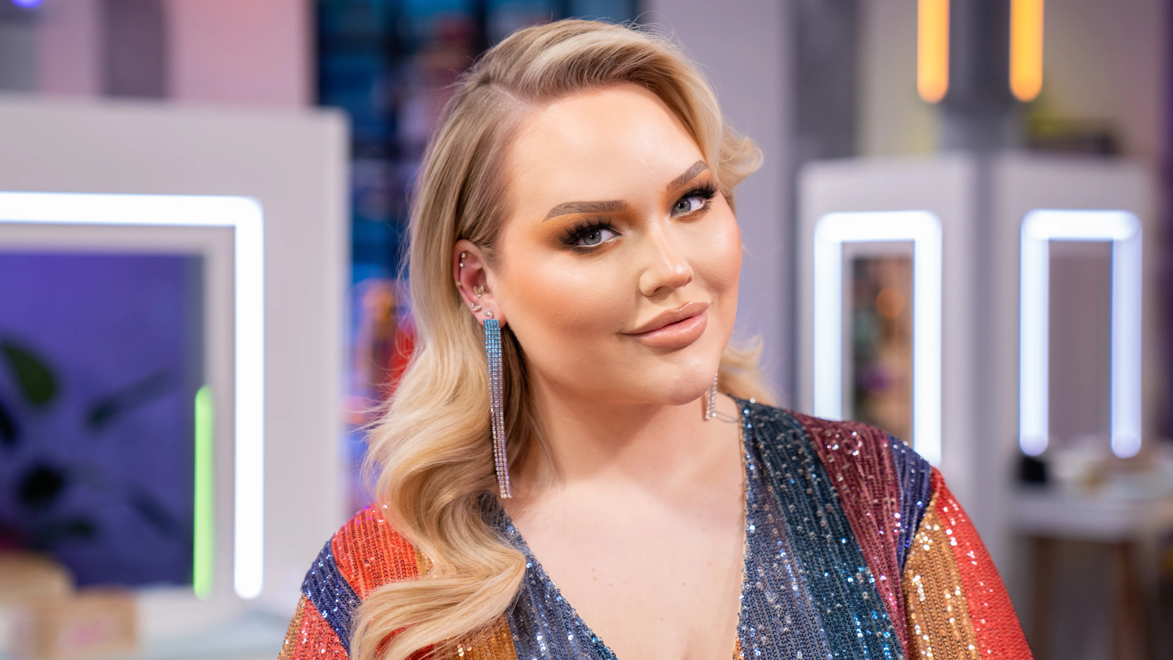 NikkieTutorials over haar jeugd: 'Elke dag gevecht tegen mijn lichaam'