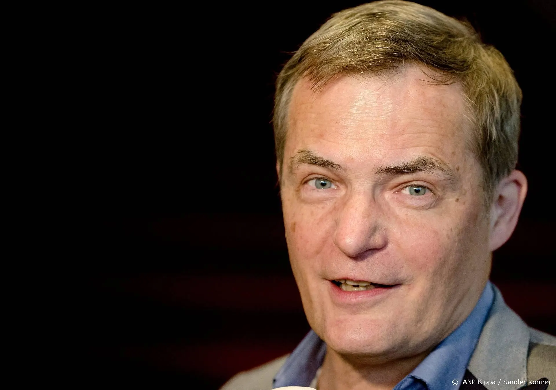 Herman Finkers over beloftes NAM: 'Eerst zien dan geloven'