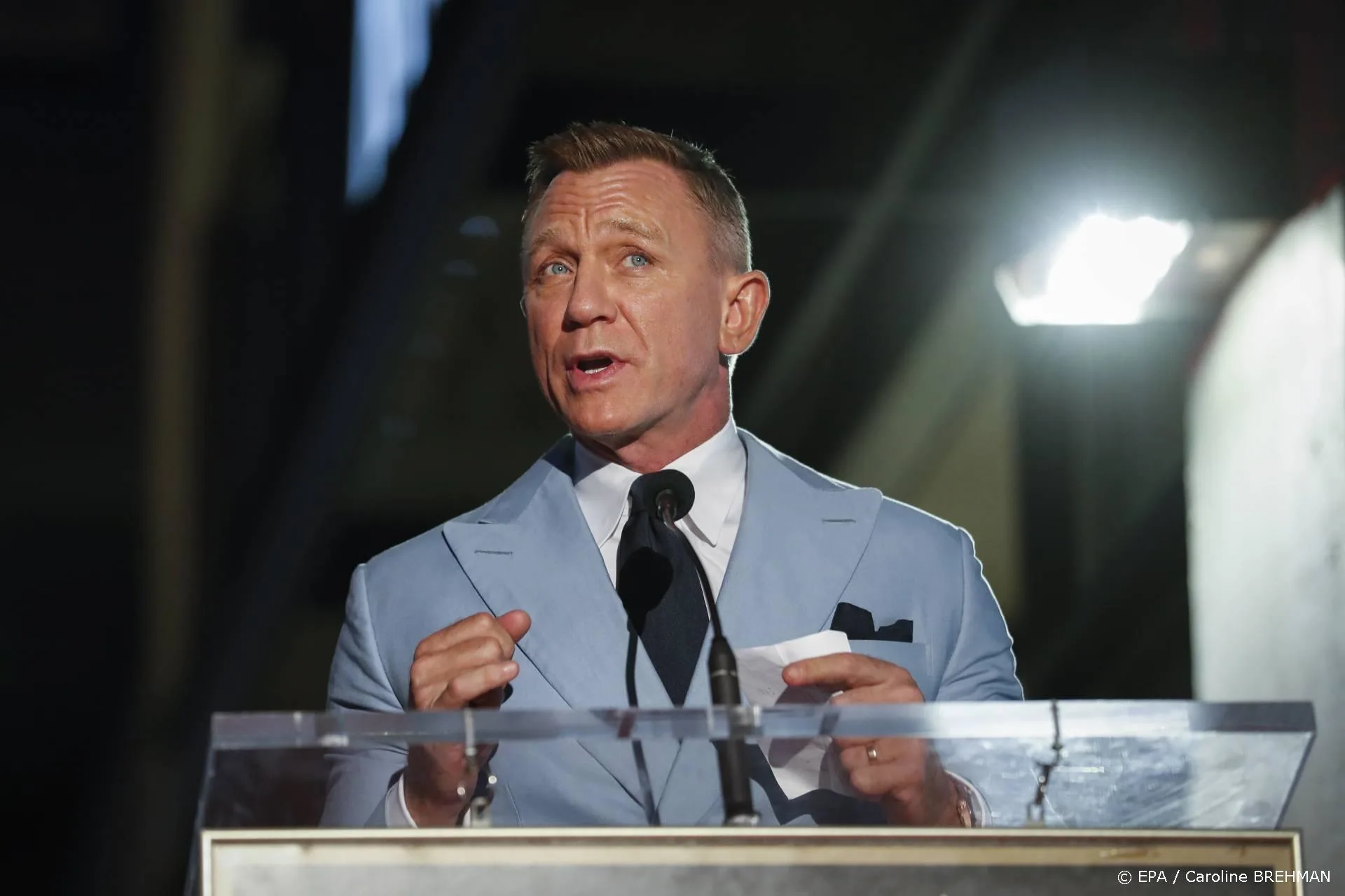 Daniel Craig ging uit in gaybars om vechtpartijen te vermijden