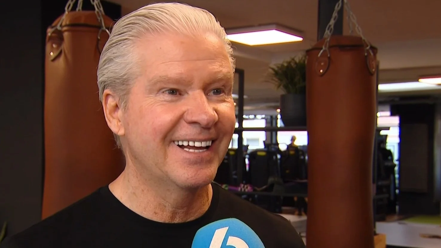 Radio Noordzee start petitie voor Dries Roelvink