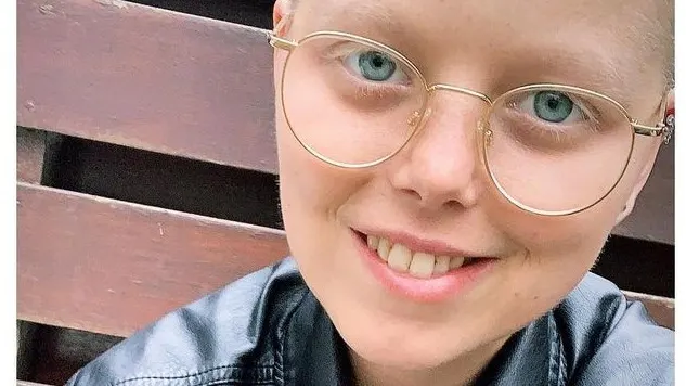 Stuur naar dit adres een verjaardagskaartje voor Melissa Kremer 