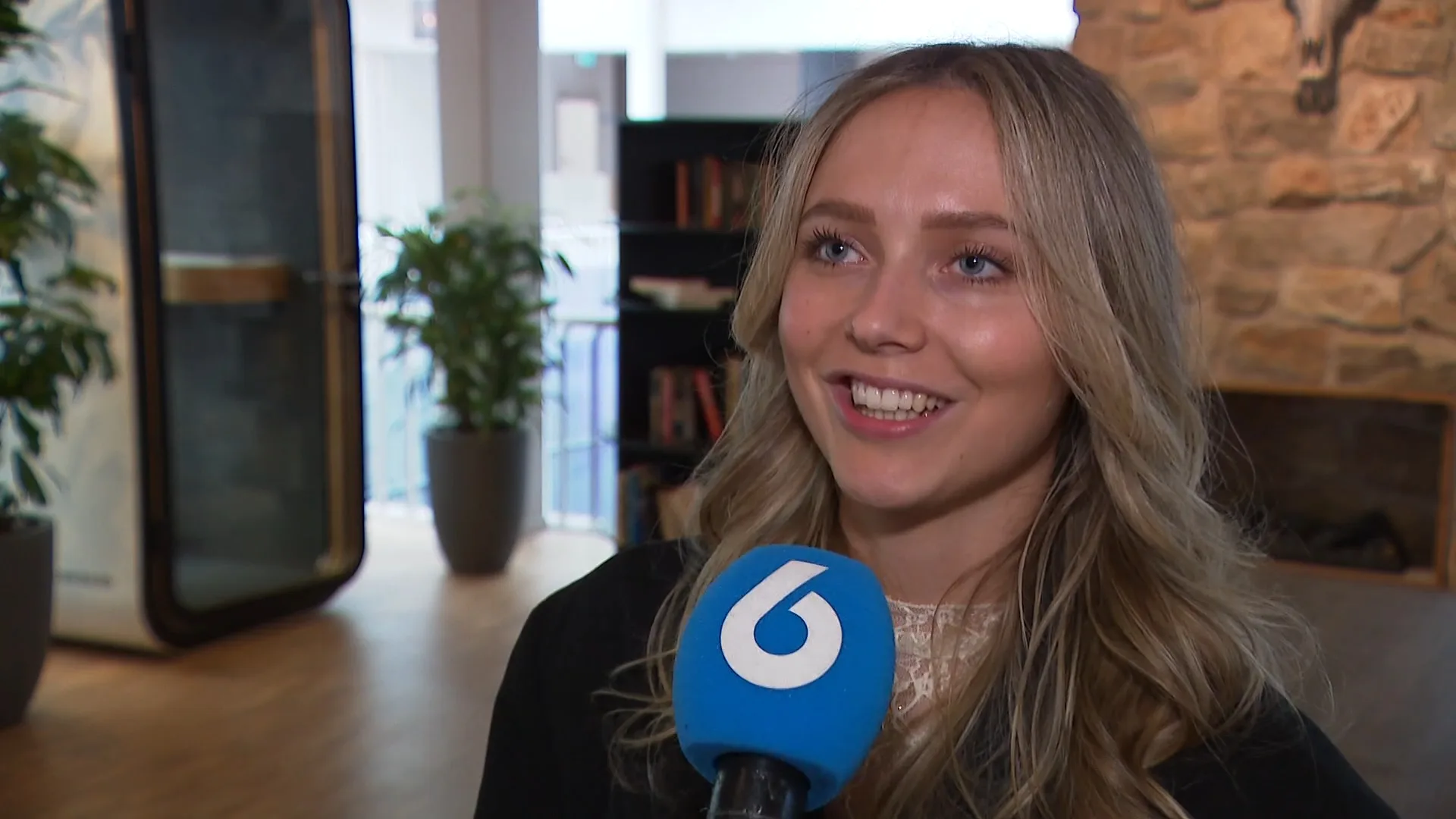 Bondgenoot-Thérèse over exit en aanvaringen met Angelo