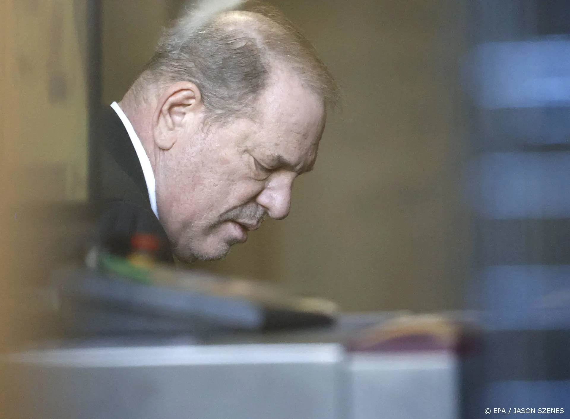 Harvey Weinstein uitgeleverd aan Californië