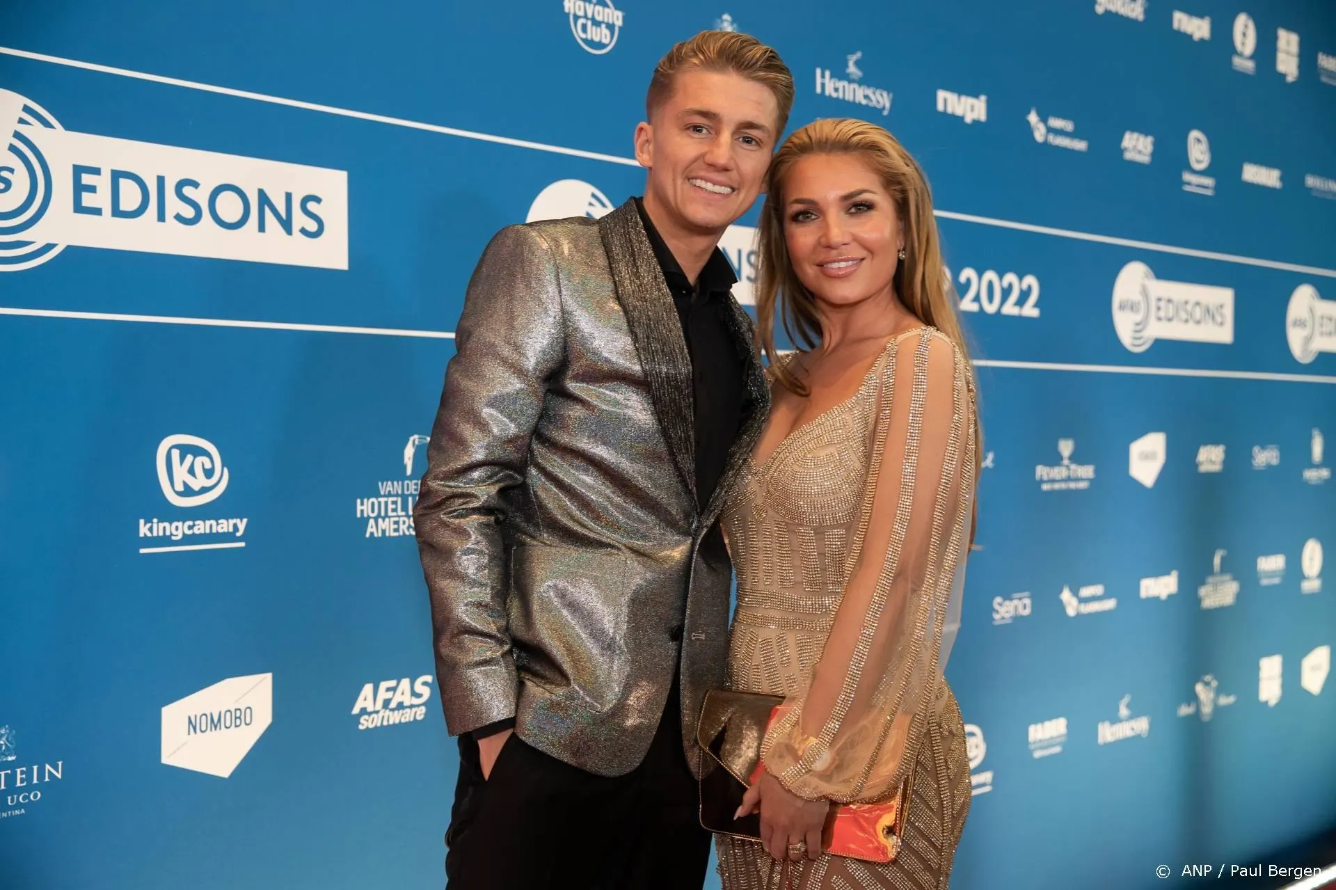 Vriendin Mart Hoogkamer fungeerde als moeder