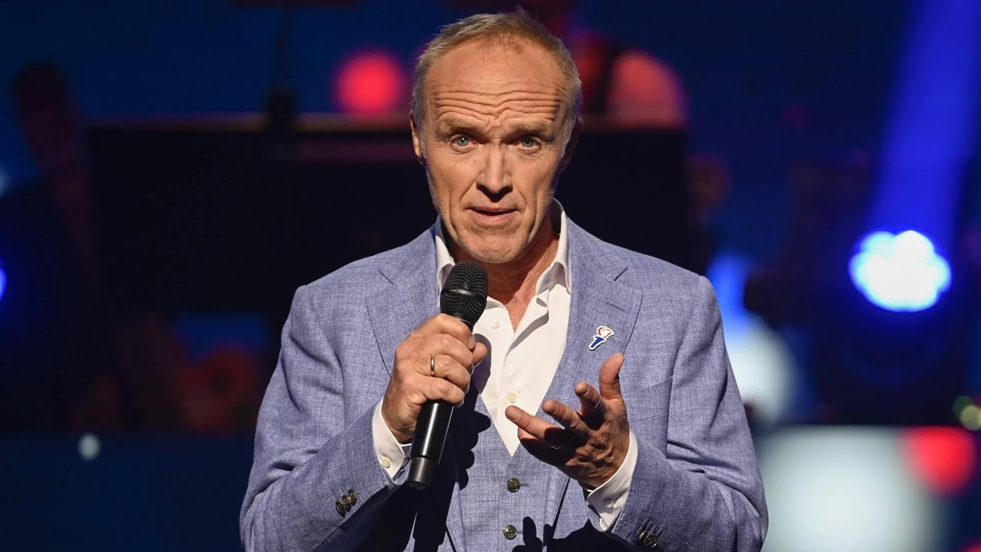 Stef Bos 'wezenlijk veranderd' door ernstig ongeluk van kinderen