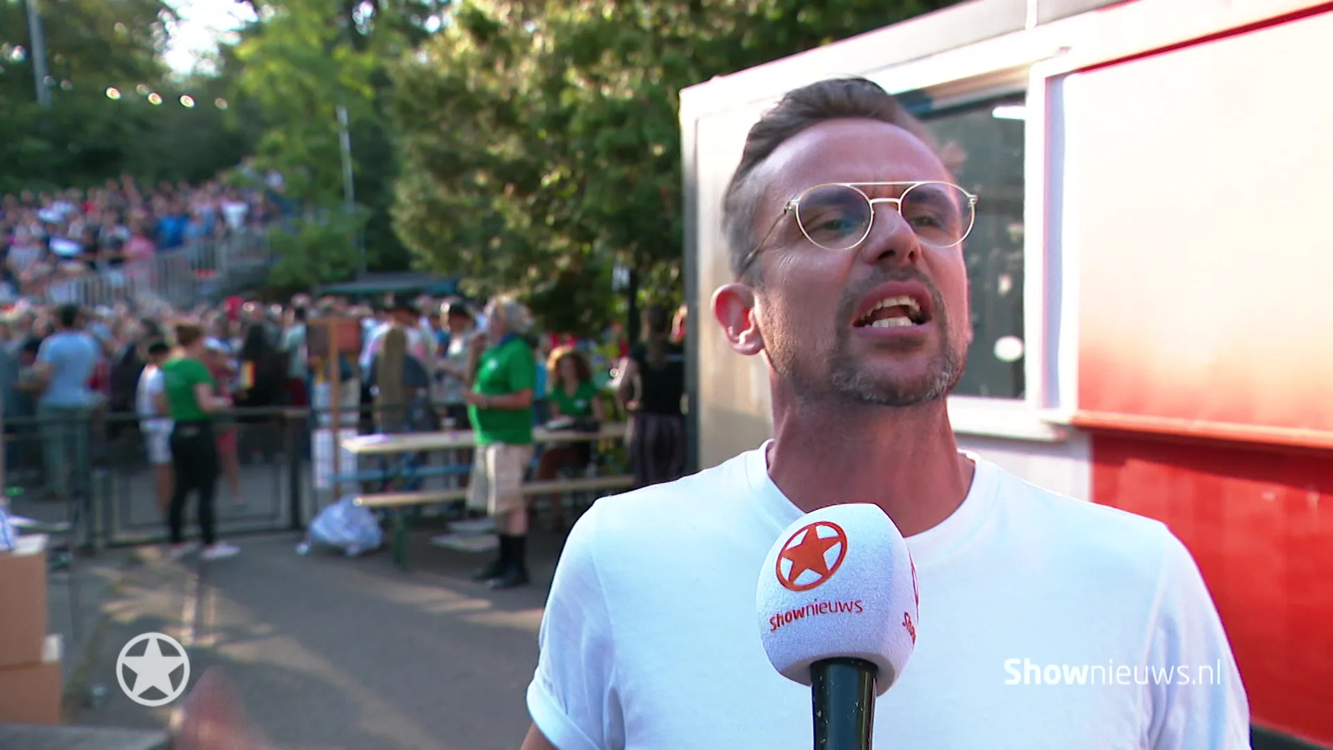 Pride Amsterdam op hysterische wijze van start