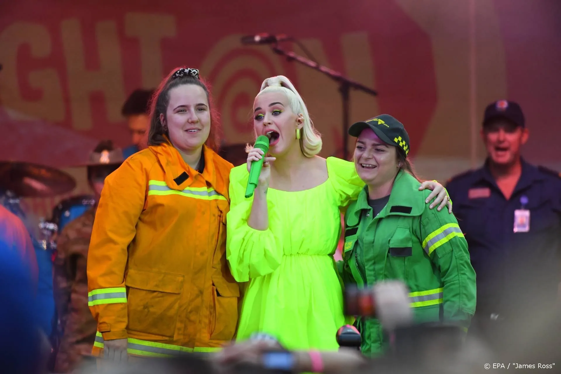 Katy Perry onthult geslacht baby bekend
