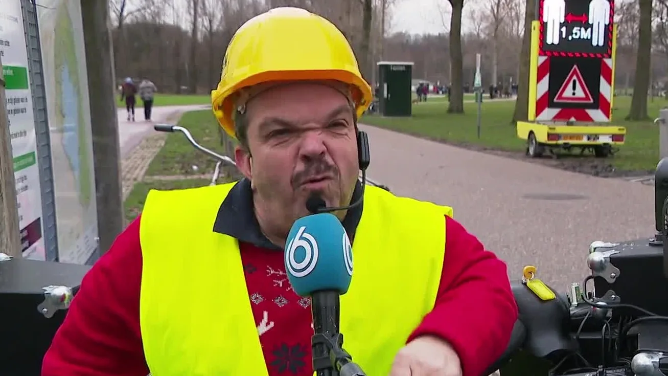 Milko kan met zijn vlooiencircus ook niet aan de slag tot 1 september