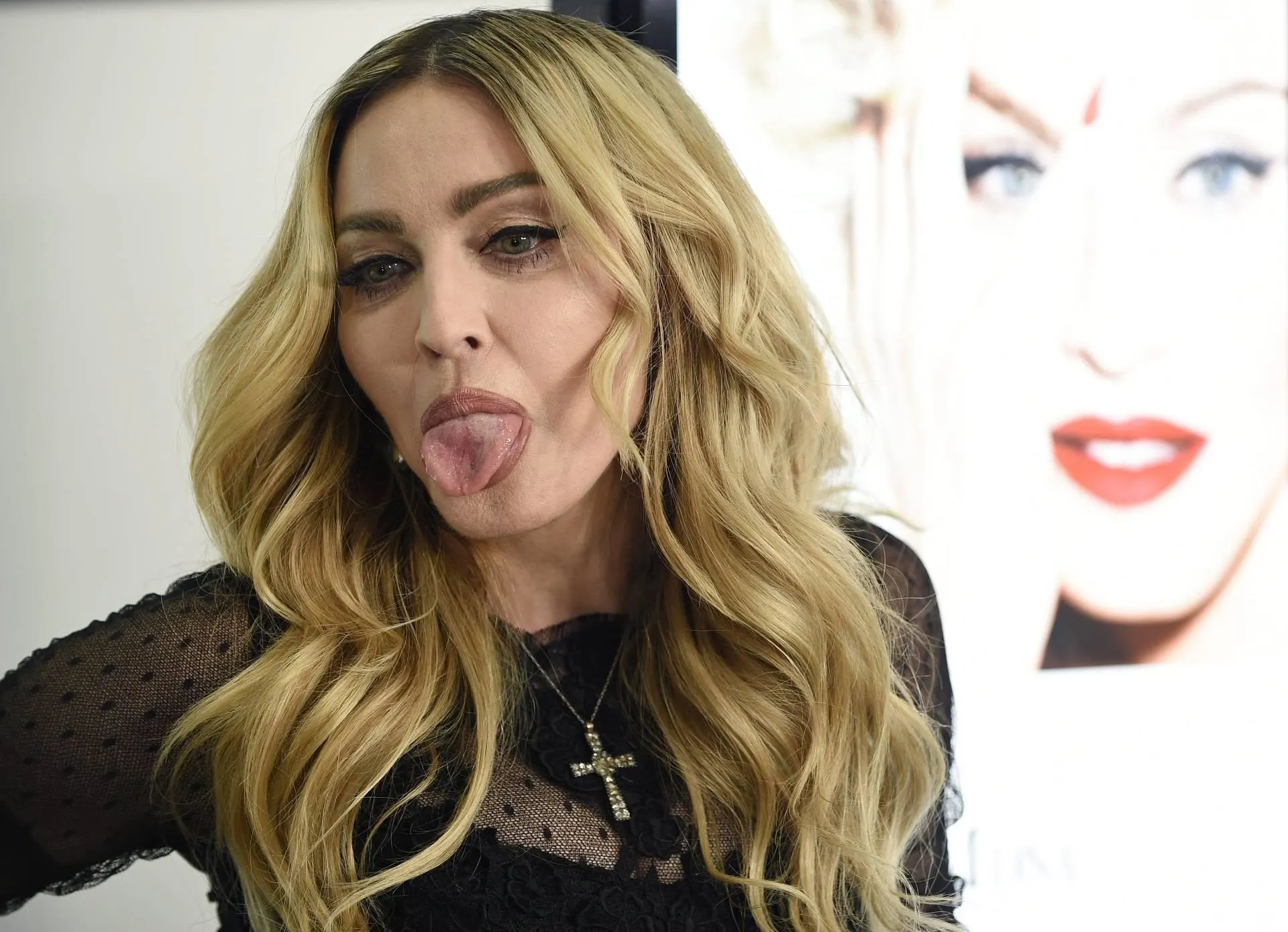 Madonna ruziet met volger