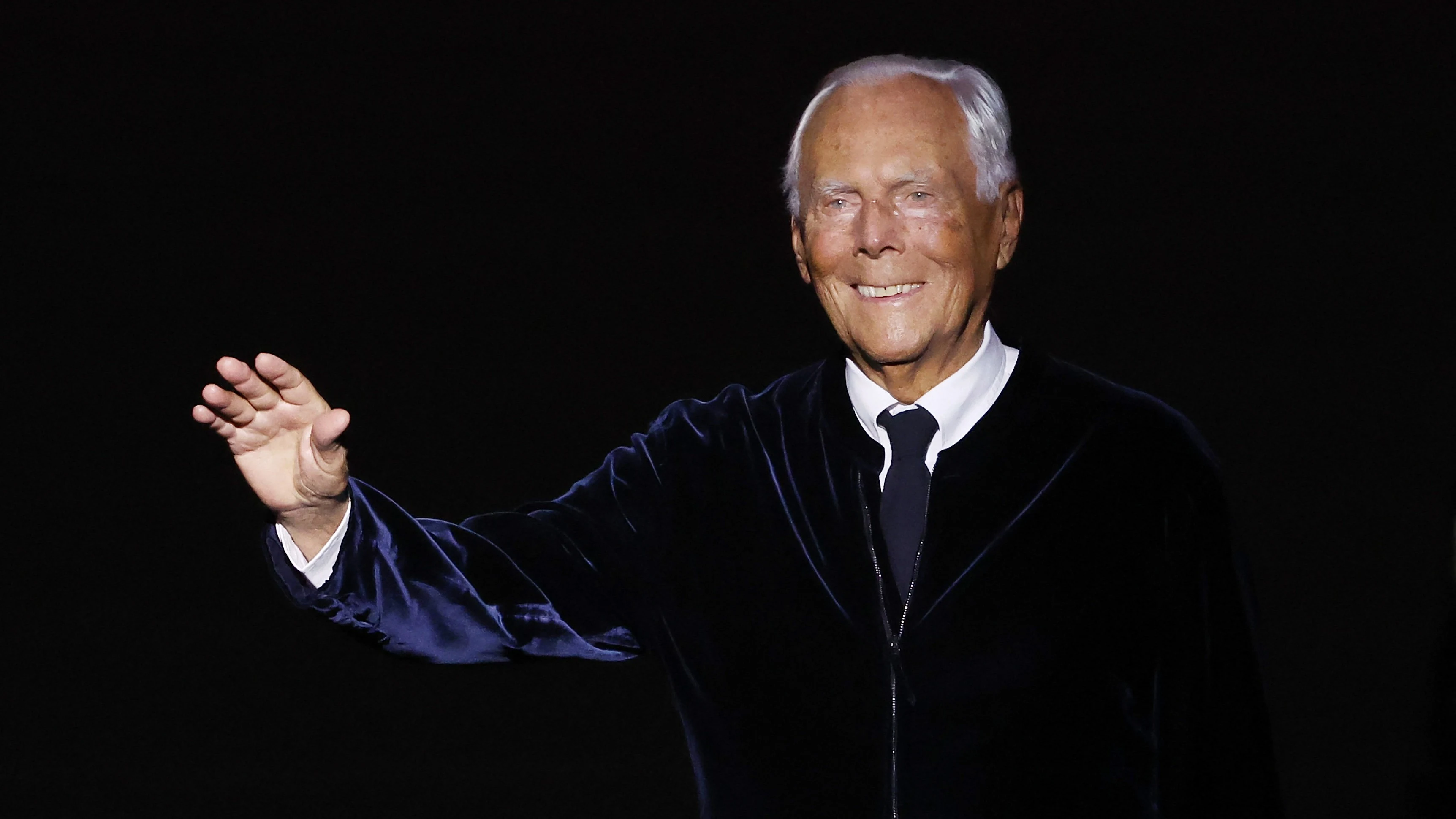 Modeontwerper Giorgio Armani overleden