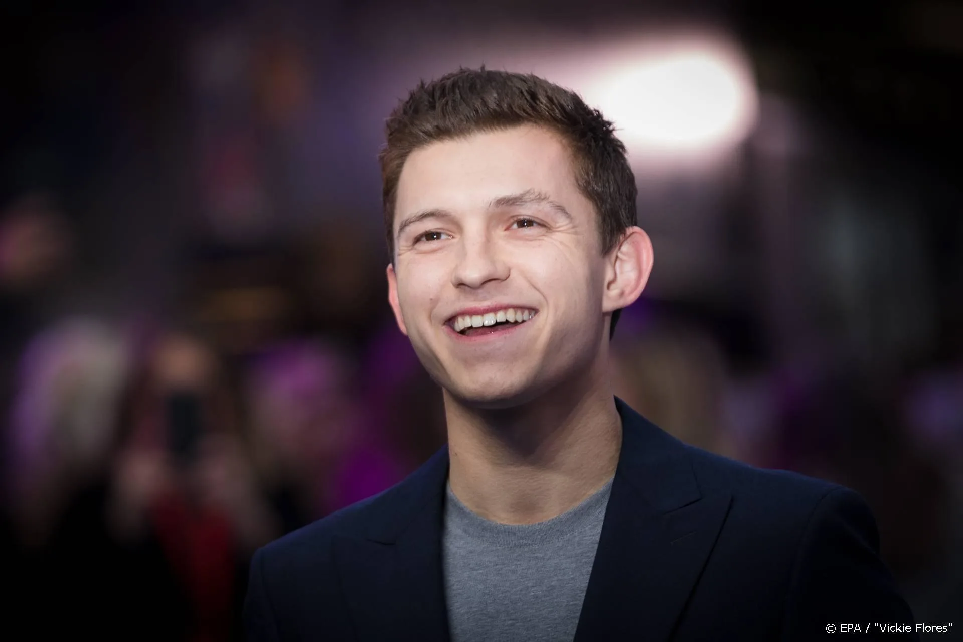 Tom Holland koopt kippen om eieren te kunnen blijven eten