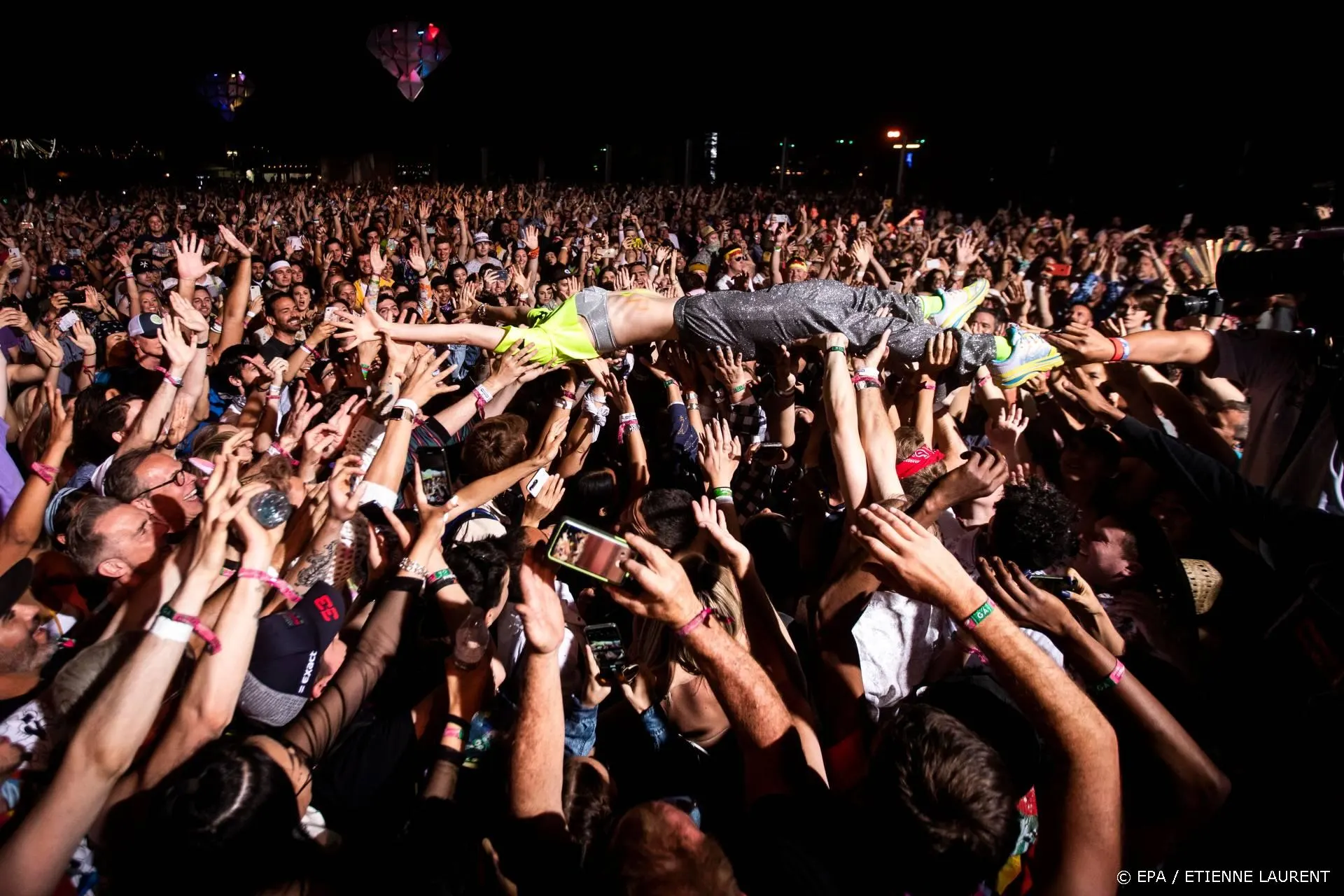 Ticketmaster: wij stellen coronatest niet verplicht bij concert