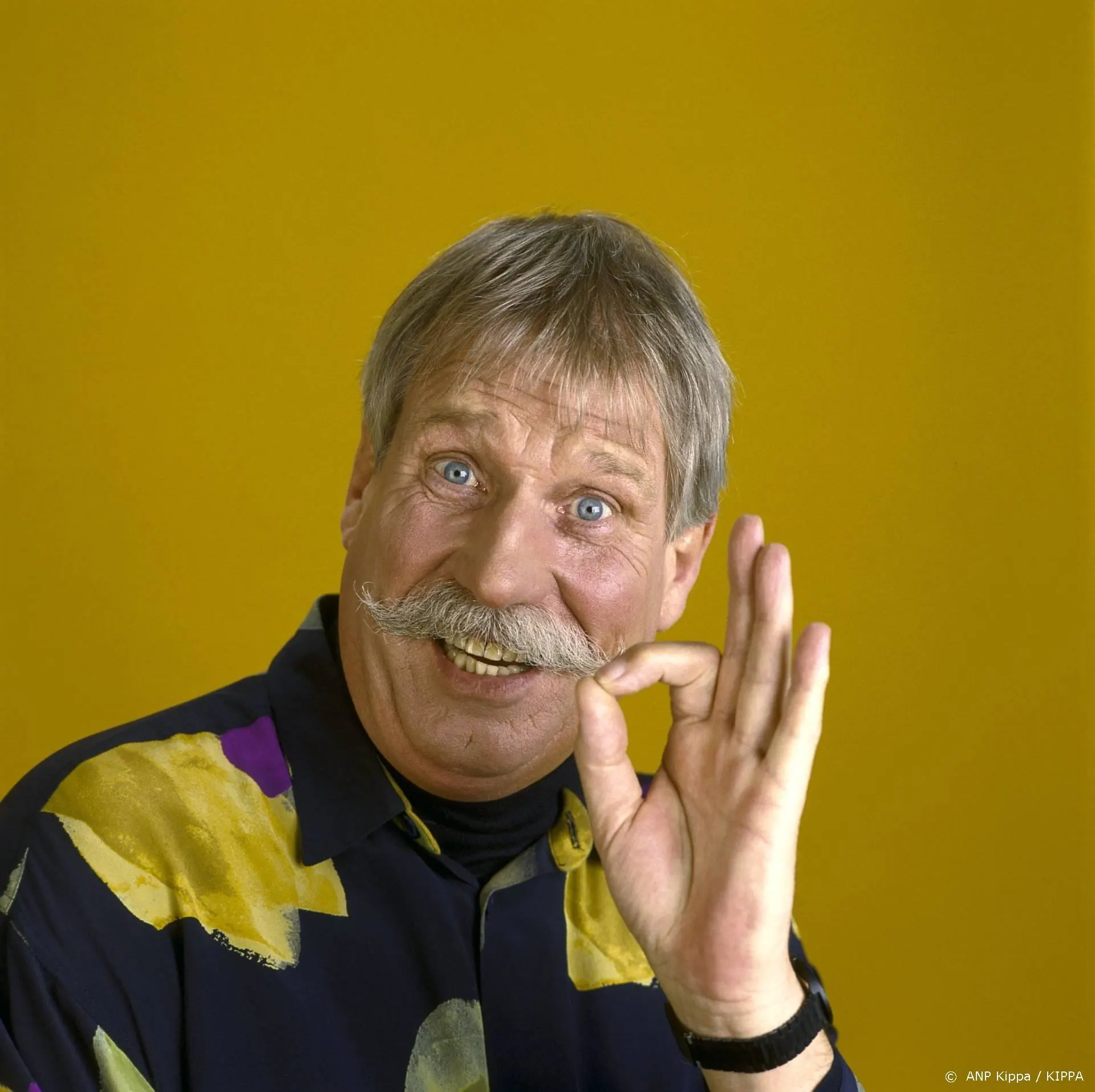 Tv-held Ted de Braak (85) heeft nog steeds zijn snor