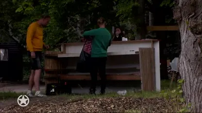 Utopiaan Dylan gaat door het lint: "Ik breek allebei zijn poten"