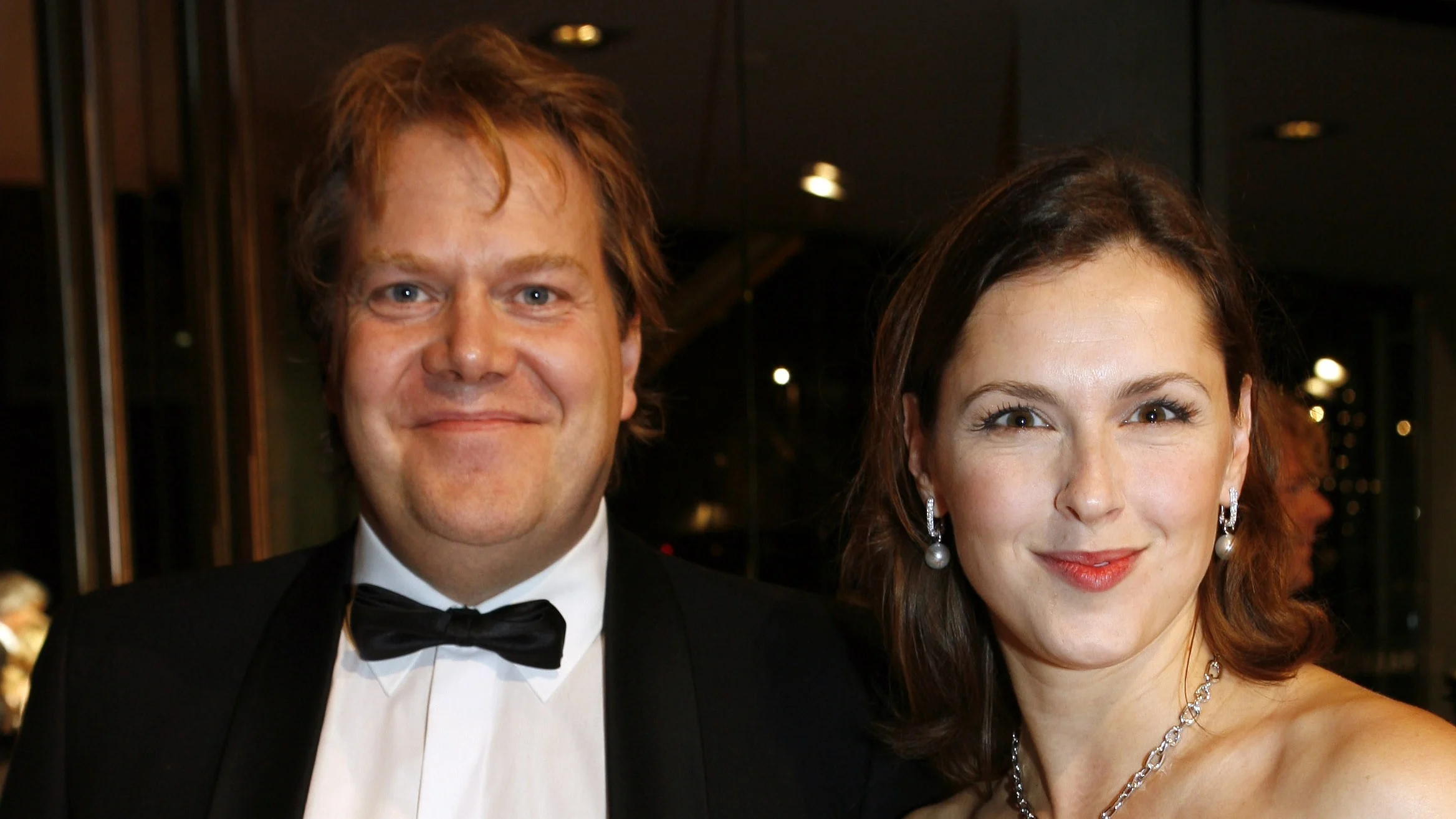 Ook partner van presentatrice Anniko van Santen in opspraak