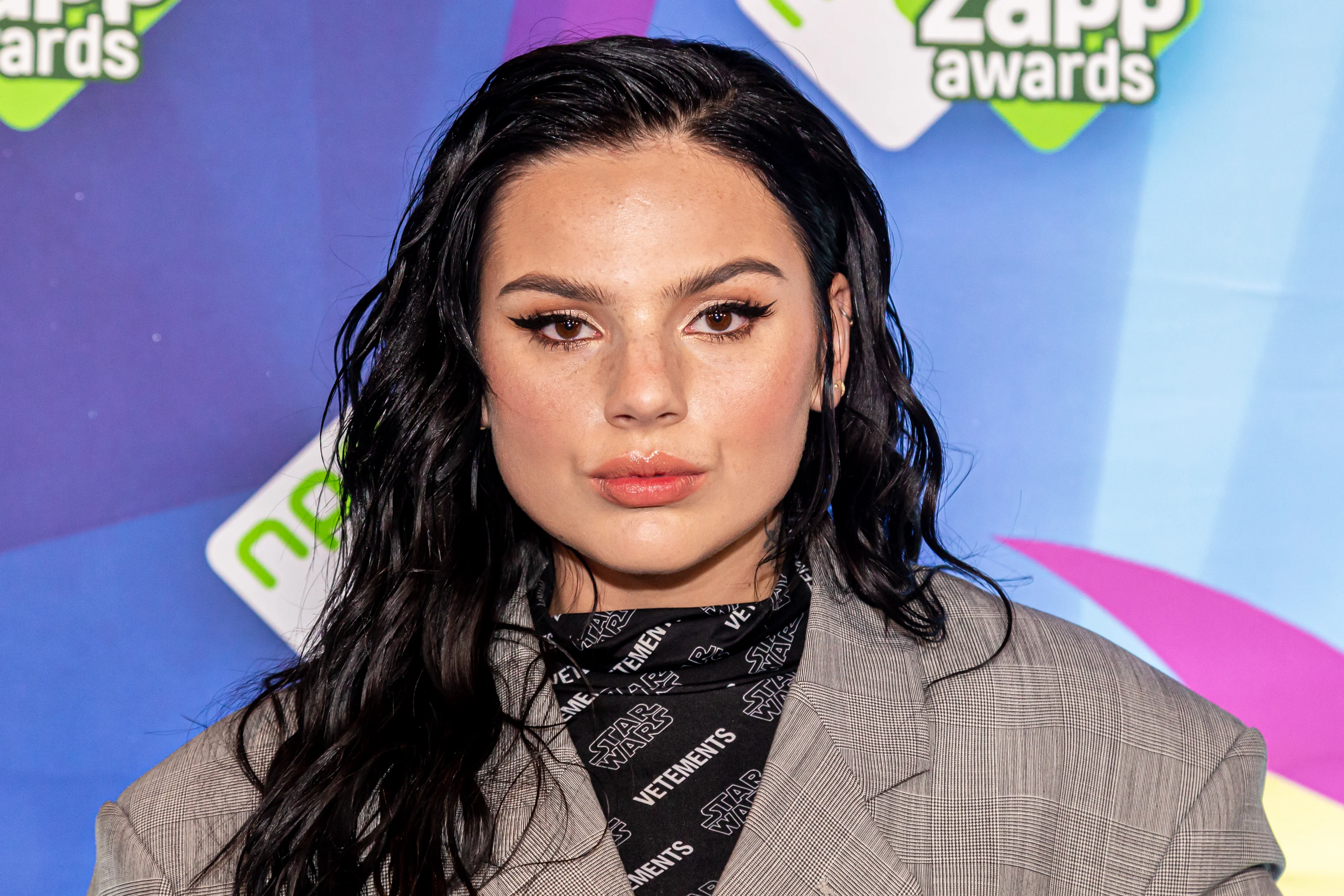 Famke Louise kreeg beveiliging na #Ikdoenietmeermee-ophef