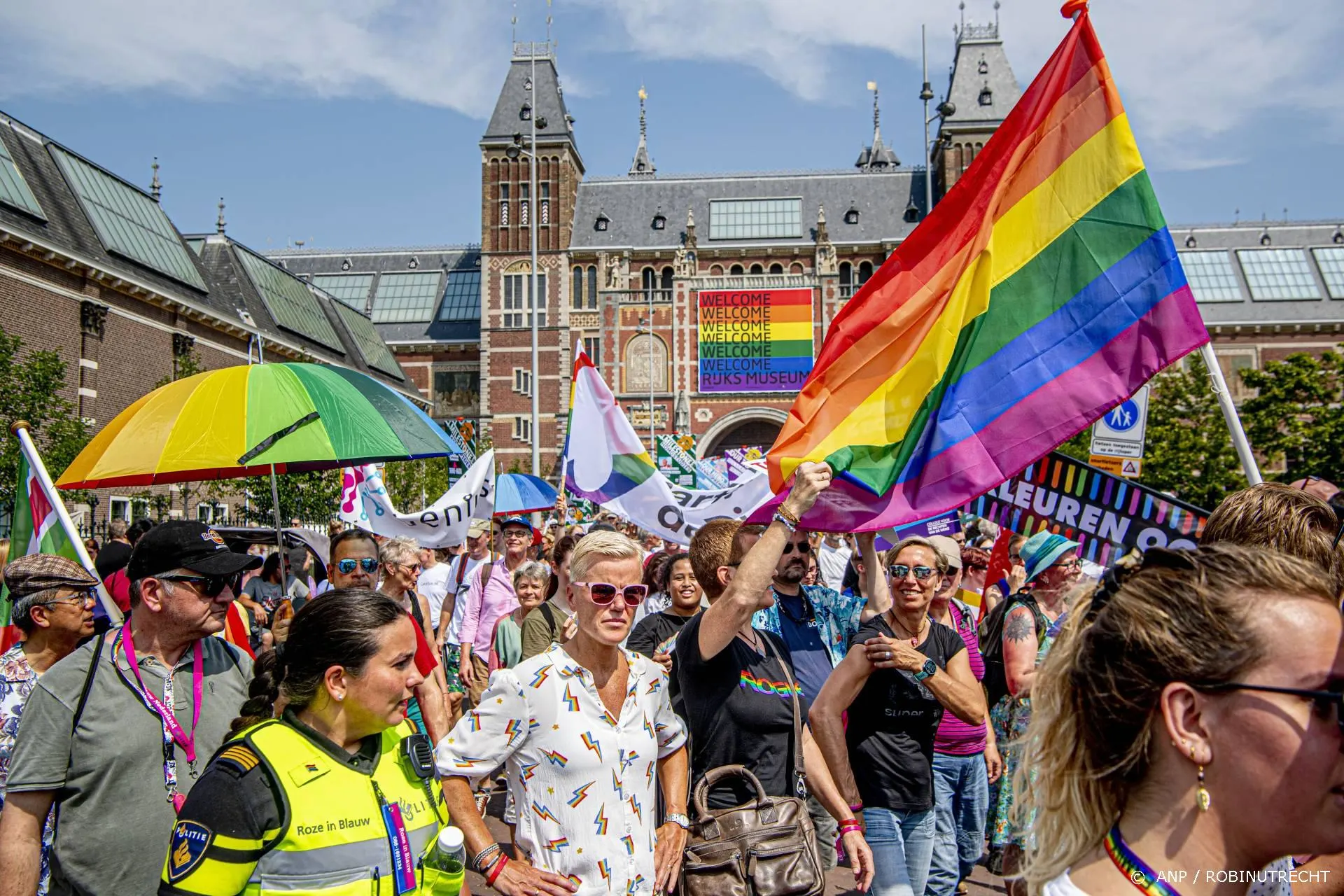 Ellie Lust om geaardheid bedreigd tijdens opnames in Ethiopië