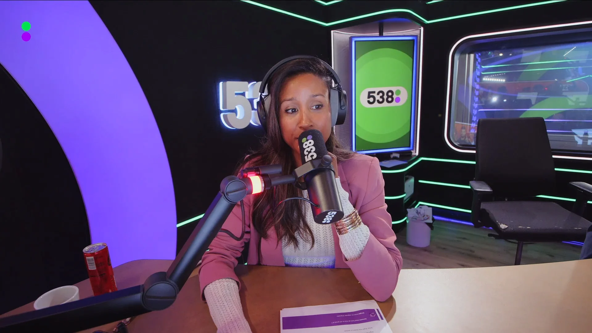 Ronnie Flex blij met hit Drank & Drugs en verbaasd over zedenzaak-update Ali B