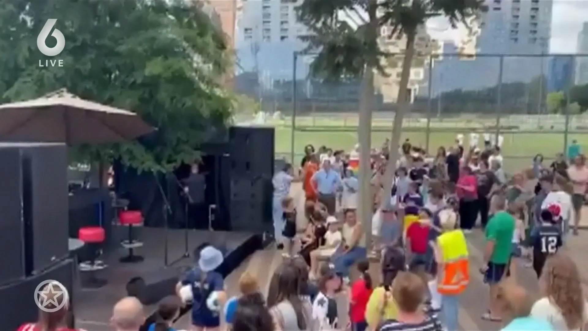 Douwe Bob gaat weer optreden na bedreigingen