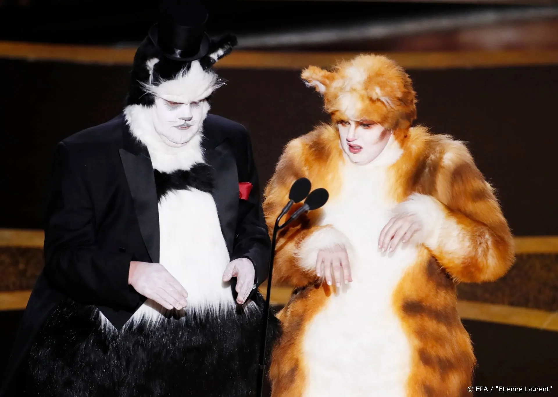 James Corden en Rebel Wilson berispt door Visual Effects Society