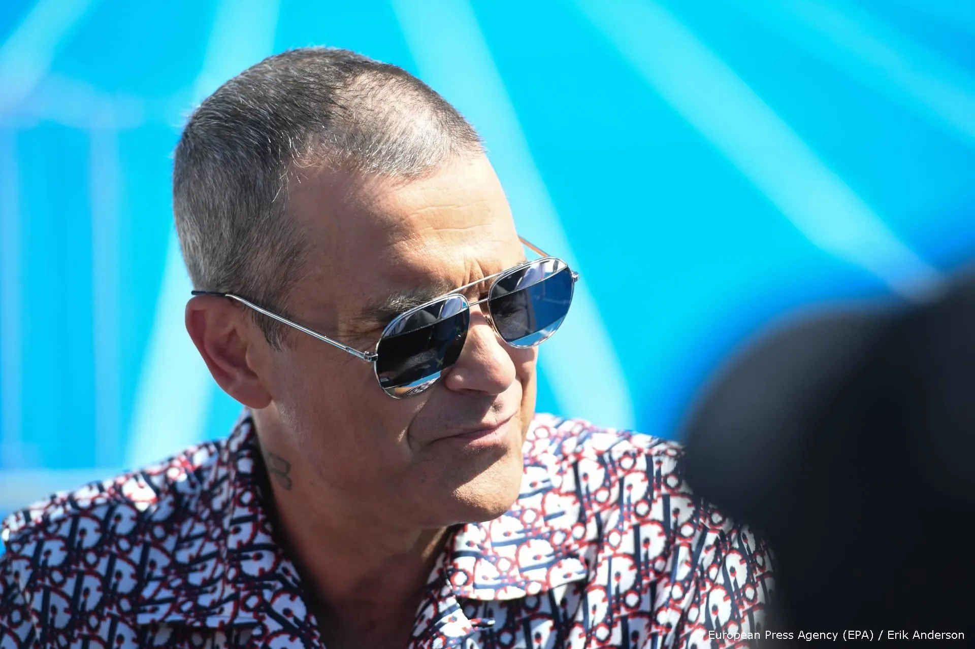 Robbie Williams in quarantaine na coronabesmetting